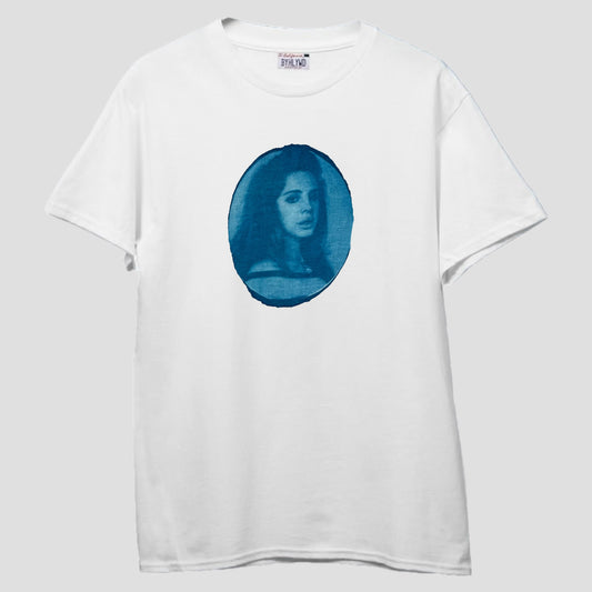 Lana Tee